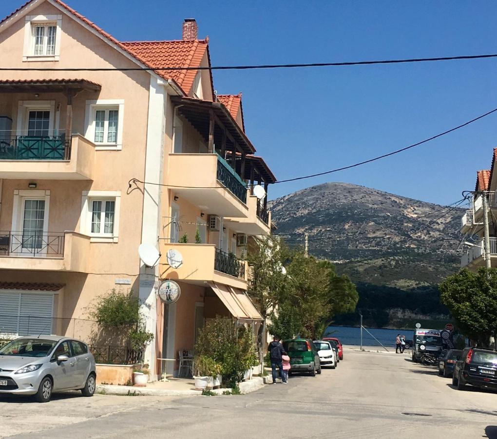 Filippos Apartments Аргостолион Экстерьер фото